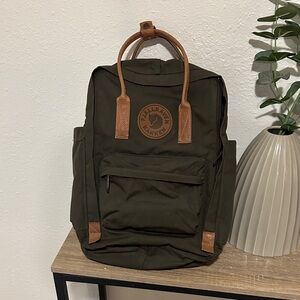 Kånken Olive Green Backpack - practically unused